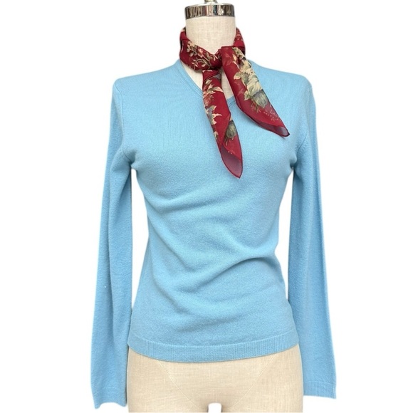United Colors of Benetton Light Blue Sweater, Small Fit - Picture 7 of 8